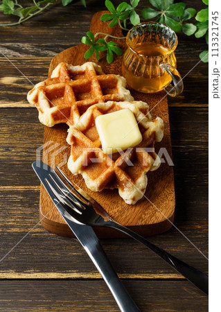 ワッフル ワッフル 113321745