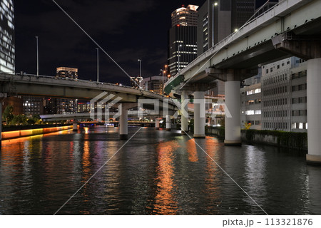 大阪 中之島の夜景 大阪 中之島の夜景 113321876