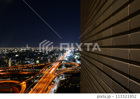東大阪市役所からの夜景 東大阪市役所からの夜景 113321952