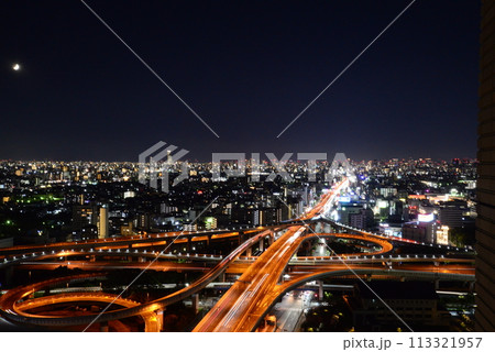 東大阪市役所からの夜景 東大阪市役所からの夜景 113321957