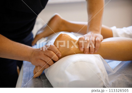 Revitalizing Foot Massage by Skilled Therapist 113326505