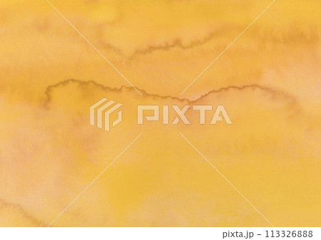 紙の質感のある黄土色の水彩の背景素材 113326888