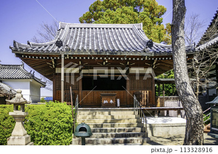 藤井寺　護摩堂　大阪府藤井寺市 113328916