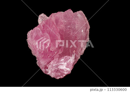 Macro pink quartz mineral stone on black background 113330600