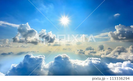 青空に広がる雲海 113336294