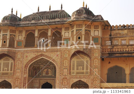 インド ジャイプル郊外 アンベール城のガネーシャ門 113341963