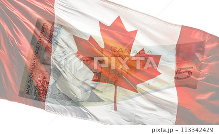 風に靡くカナダ国旗とカナダのイメージのコラージュ 113342429
