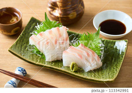 真鯛の刺身 真鯛の刺身 113342991