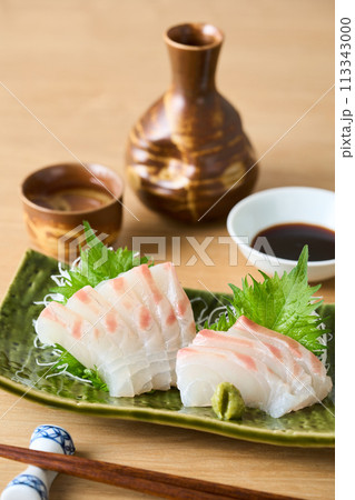 真鯛の刺身 113343000