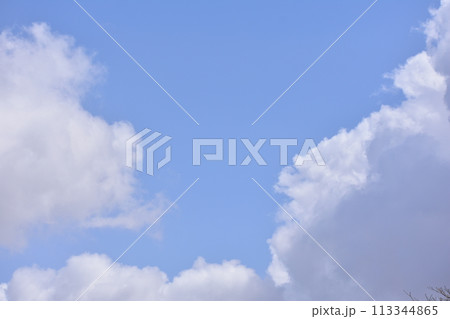 青空と雲 113344865