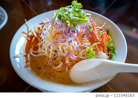 トムヤムクンラーメン(カフェくるくま、沖縄県南城市) トムヤムクンラーメン(カフェくるくま、沖縄県南城市) 113348163