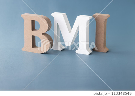 ボディマス指数・BMI=体重(kg)÷(身長(m))² ボディマス指数・BMI=体重(kg)÷(身長(m))² 113348549