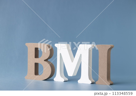 ボディマス指数・BMI=体重(kg)÷(身長(m))² ボディマス指数・BMI=体重(kg)÷(身長(m))² 113348559