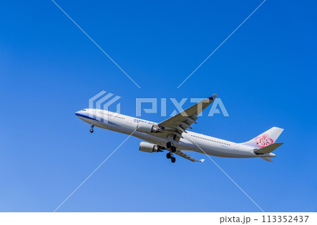 《飛行機》エアバス Airbus A330 > A330-300 《飛行機》エアバス Airbus A330 > A330-300 113352437