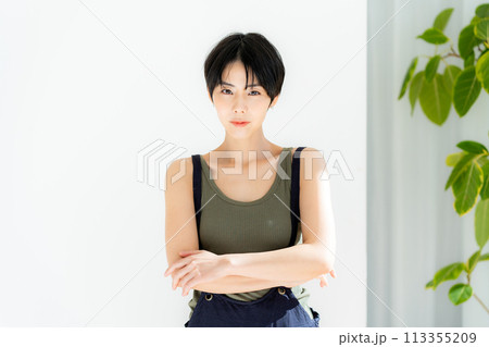 女性の美容イメージ 女性の美容イメージ 113355209