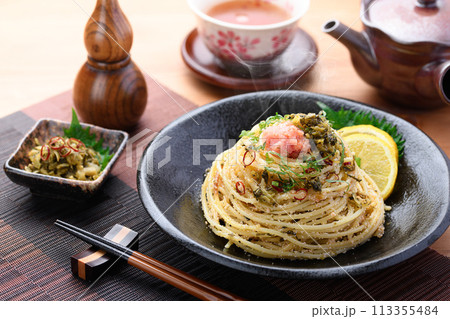 高菜と明太子の和風パスタ 高菜と明太子の和風パスタ 113355484