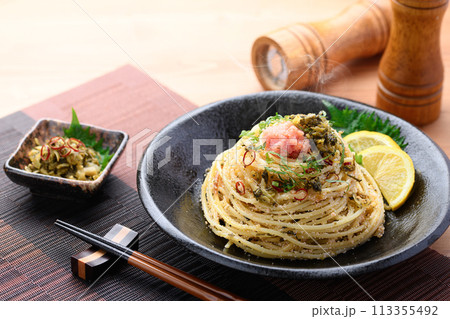 高菜と明太子の和風パスタ 高菜と明太子の和風パスタ 113355492