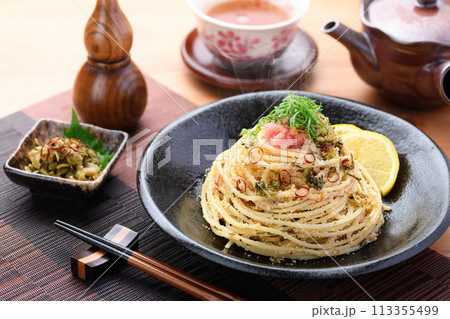 高菜と明太子の和風パスタ 高菜と明太子の和風パスタ 113355499