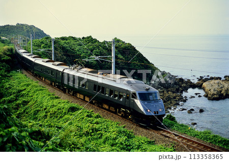 2003年 鹿児島本線を走る787系特急つばめ 2003年 鹿児島本線を走る787系特急つばめ 113358365