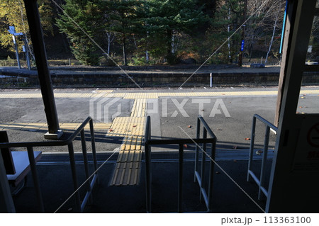 渡良瀬渓谷鉄道足尾駅 113363100