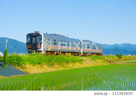 JR磐越西線　新津⇔会津若松　GV-E400系気動車 2023 113365650