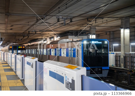 鉄道 都営地下鉄 三田線 6500形(東急目黒線・日吉→地下鉄南北線→西高島平 鉄道 都営地下鉄 三田線 6500形(東急目黒線・日吉→地下鉄南北線→西高島平 113366966