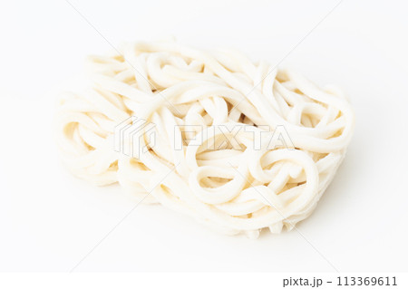 冷凍うどん 白バック 冷凍うどん 白バック 113369611