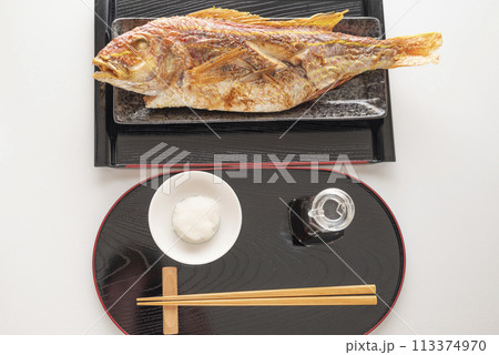 一匹丸ごとイトヨリダイ塩焼き 一匹丸ごとイトヨリダイ塩焼き 113374970