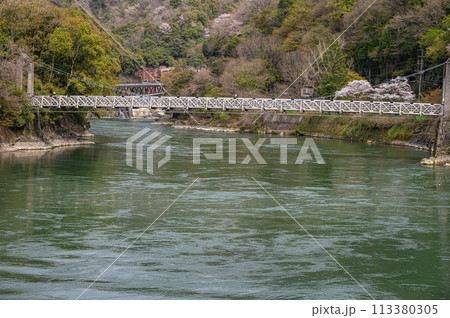 宇治川の吊り橋　天ケ瀬橋 113380305