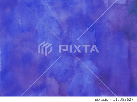 水彩絵の具で塗ったテクスチャ 113382627