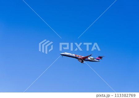 《飛行機》ボンバルディア Bombardier CRJ-700 113382769