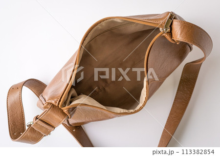 Empty handbag. 113382854