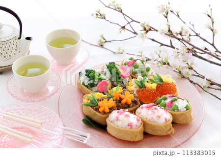 お花見いなり寿司　春の飾りいなり寿司 113383015