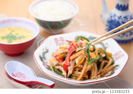 中華料理 青椒肉絲 中華料理 青椒肉絲 113383255