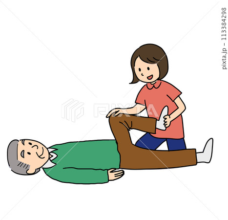 足のストレッチをする男性と介助する訪問看護師 足のストレッチをする男性と介助する訪問看護師 113384298