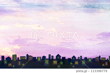 夕焼けグラデーションの風景イラスト 113386778