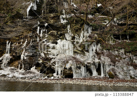 秩父市大滝三十槌の氷柱 113388847