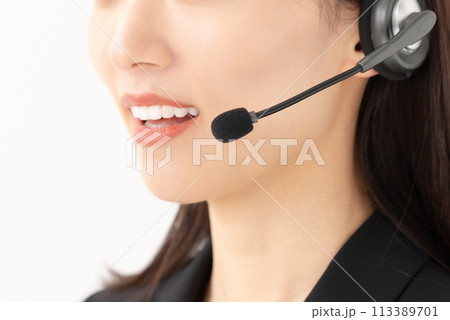 オペレーター 20代女性 顔なし オペレーター 20代女性 顔なし 113389701