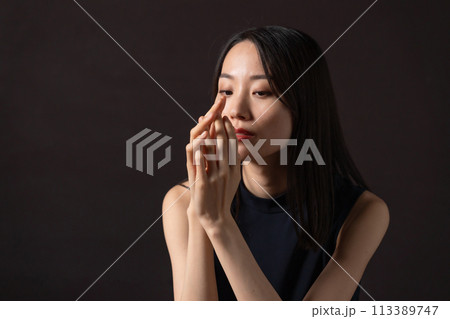 若い女性 アジアンビューティー 若い女性 アジアンビューティー 113389747