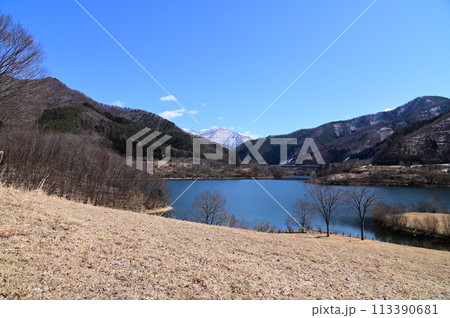 春の早池峰ダム 春の早池峰ダム 113390681