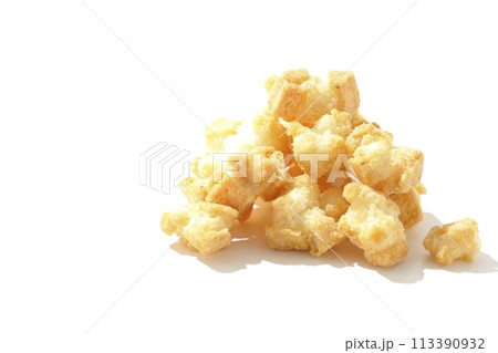 おかきを白背景で撮影 おかきを白背景で撮影 113390932