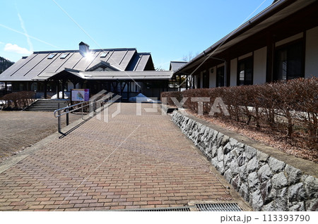 春の早池峰ダム 水と緑のふれあい公園 春の早池峰ダム 水と緑のふれあい公園 113393790