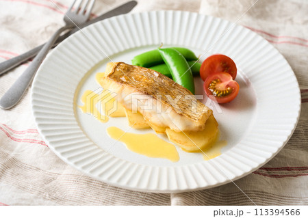真鯛のポワレ 113394566