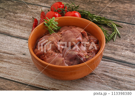 Raw chicken liver in the bowl 113398380