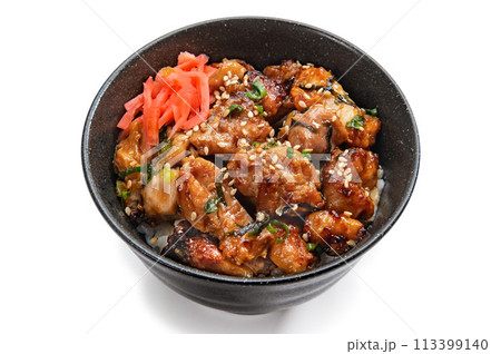 焼き鳥丼 113399140