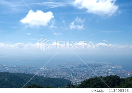 兵庫県神戸市灘区_六甲ガーデンテラス見晴らしのテラスから南側風景1_2023年_7月 兵庫県神戸市灘区_六甲ガーデンテラス見晴らしのテラスから南側風景1_2023年_7月 113400598