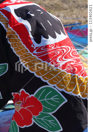 祭りの半被　後ろ姿 113401621