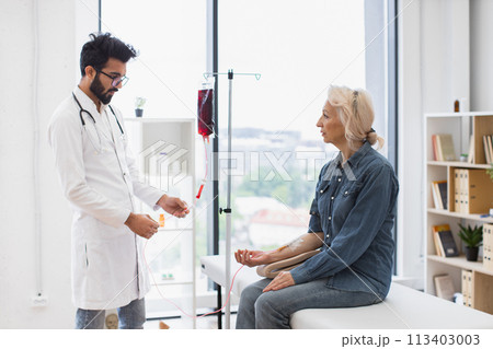Medical specialist checking system before procedure of patient in exam room. Medical specialist checking system before procedure of patient in exam room. 113403003