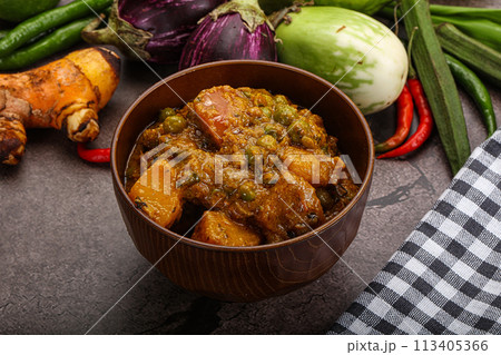 Indian traditional cuisine Aloo mutter Indian traditional cuisine Aloo mutter 113405366