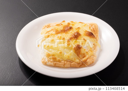 はんぺんチーズ焼き はんぺんチーズ焼き 113408514